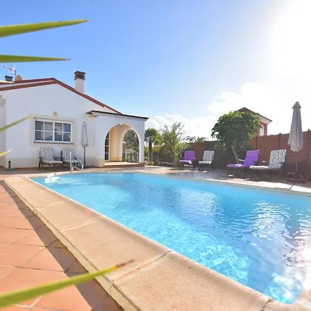 Villa Fuerte Holiday Flores Golf & Private Pool