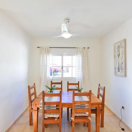 Fuerte Holiday Flores Golf & Private Pool Villa *